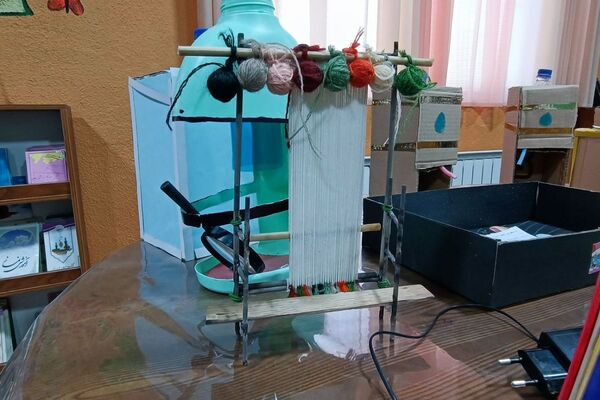 هفته پژوهش فرصتی برای شکوفایی استعدادهای علمی دانش‌آموزان مدرسه شهید باهنر