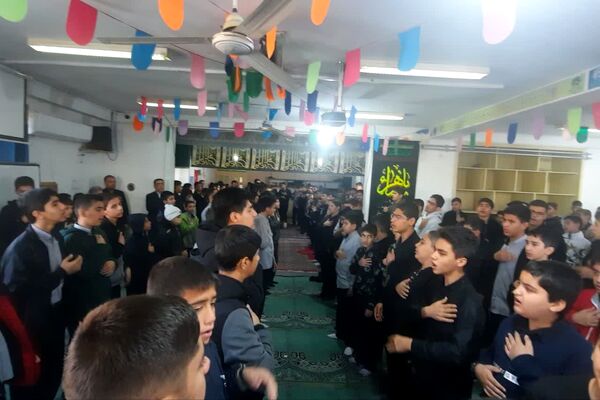 قرائت زیارت عاشورا به مناسبت شهادت حضرت فاطمه(س) 