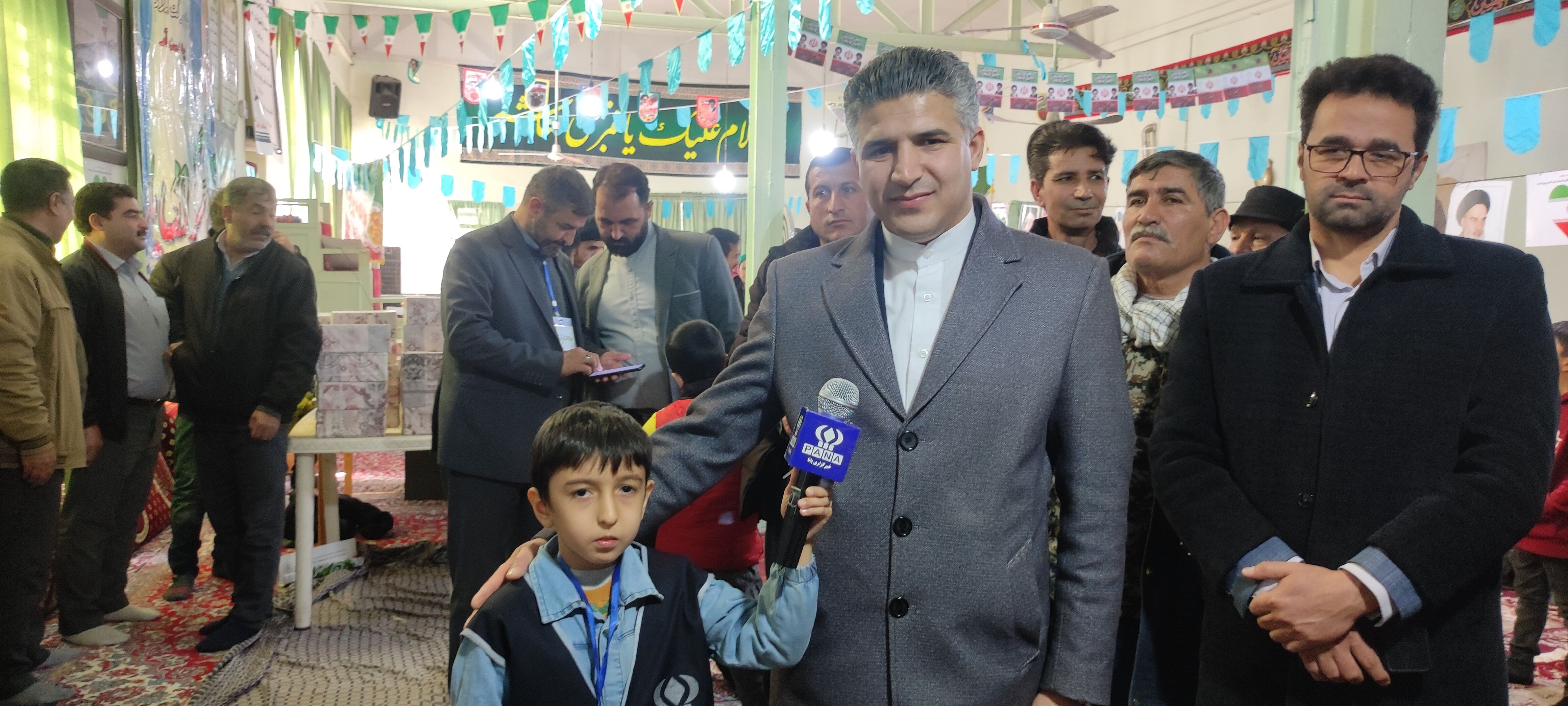 برگزاری مسابقات دارت در جشن بزرگ ۲۲بهمن در روستای اسلام آباد شیروان 