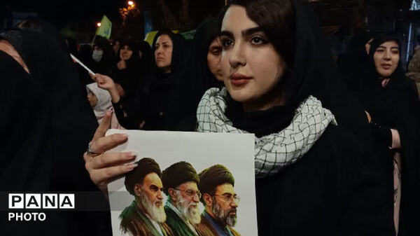 پنجاه شب ایستادگی و مقاومت، مردم قهرمان کوهدشت
