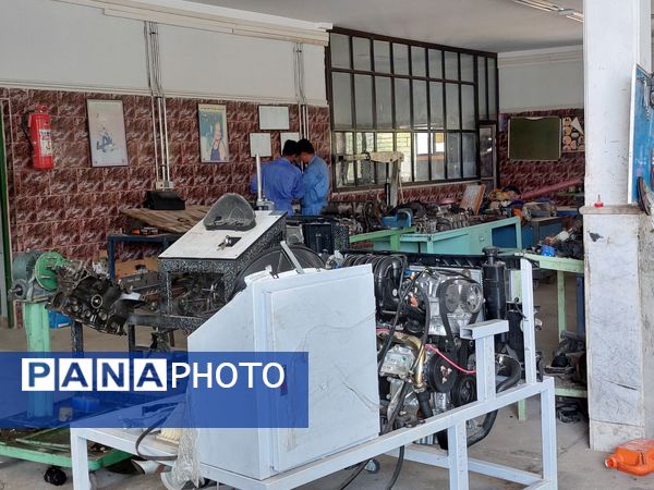 بازدید از مرکز فنی‌وحرفه‌ای حاجی‌آباد