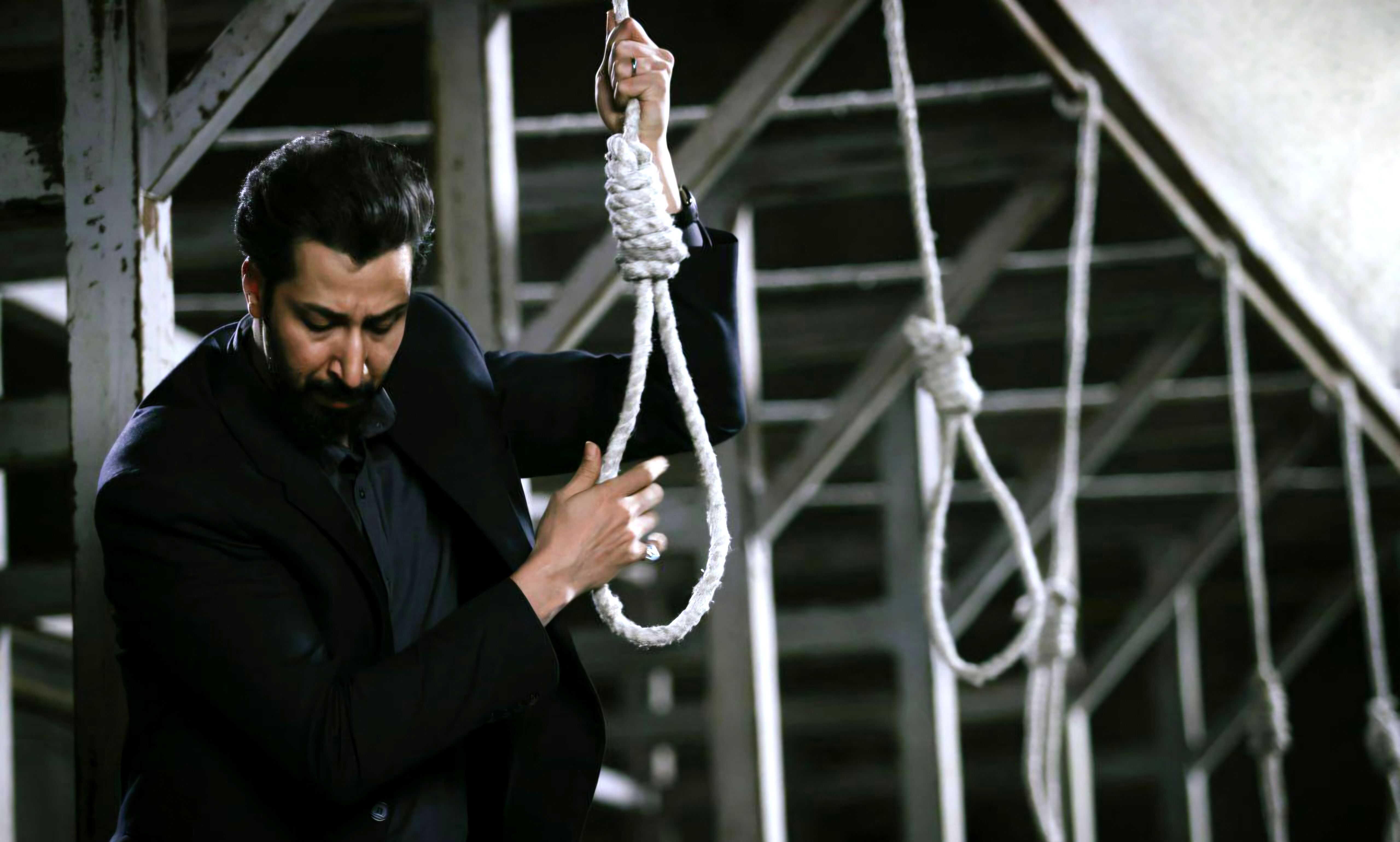 نگاهی به فیلم سینمایی «زنده شور»؛ قصاص، بخشش یا فشار روانی تماشاگر؟
