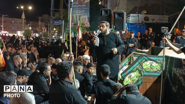 دل ها با یاد حسین در پیشگاه امام زمان(عج)