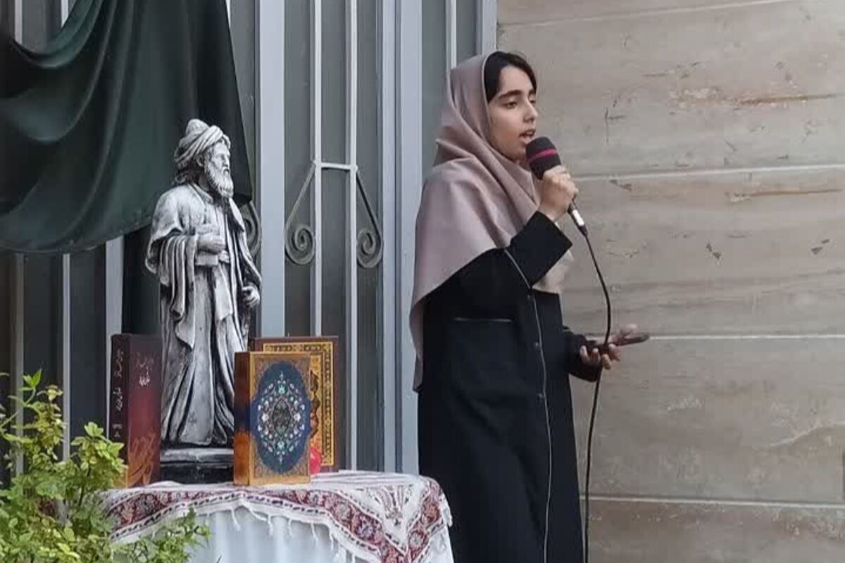 بزرگداشت حافظ در دبستان و دبیرستان رضوان نو شهرستان پیشوا