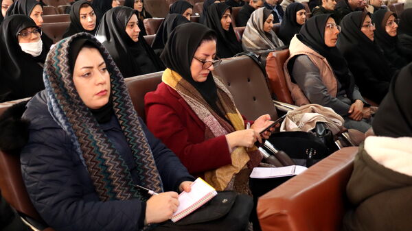 اولین روز دوره تربیت مربیان جدیدالورود تشکیلات پیشتازان سازمان دانش‌آموزی آذربایجان شرقی