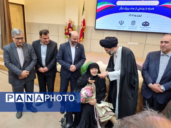 مراسم افتتاحیه مدرسه خیرساز شهیدان بارفروش در کاشان