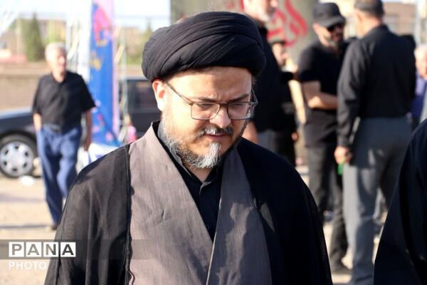 کلنگ‌ هنرستان ۶ کلاسه «زنده یاد محمد یوسف صنعتی» کوهپایه به زمین زده شد