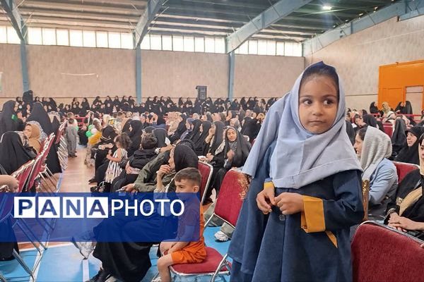 برگزاری جشن بزرگ دختران ایران قوی در شهرستان قرچک 