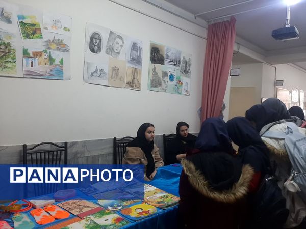 برپایی بازارچه مشاغل خانگی در کانون امید انقلاب