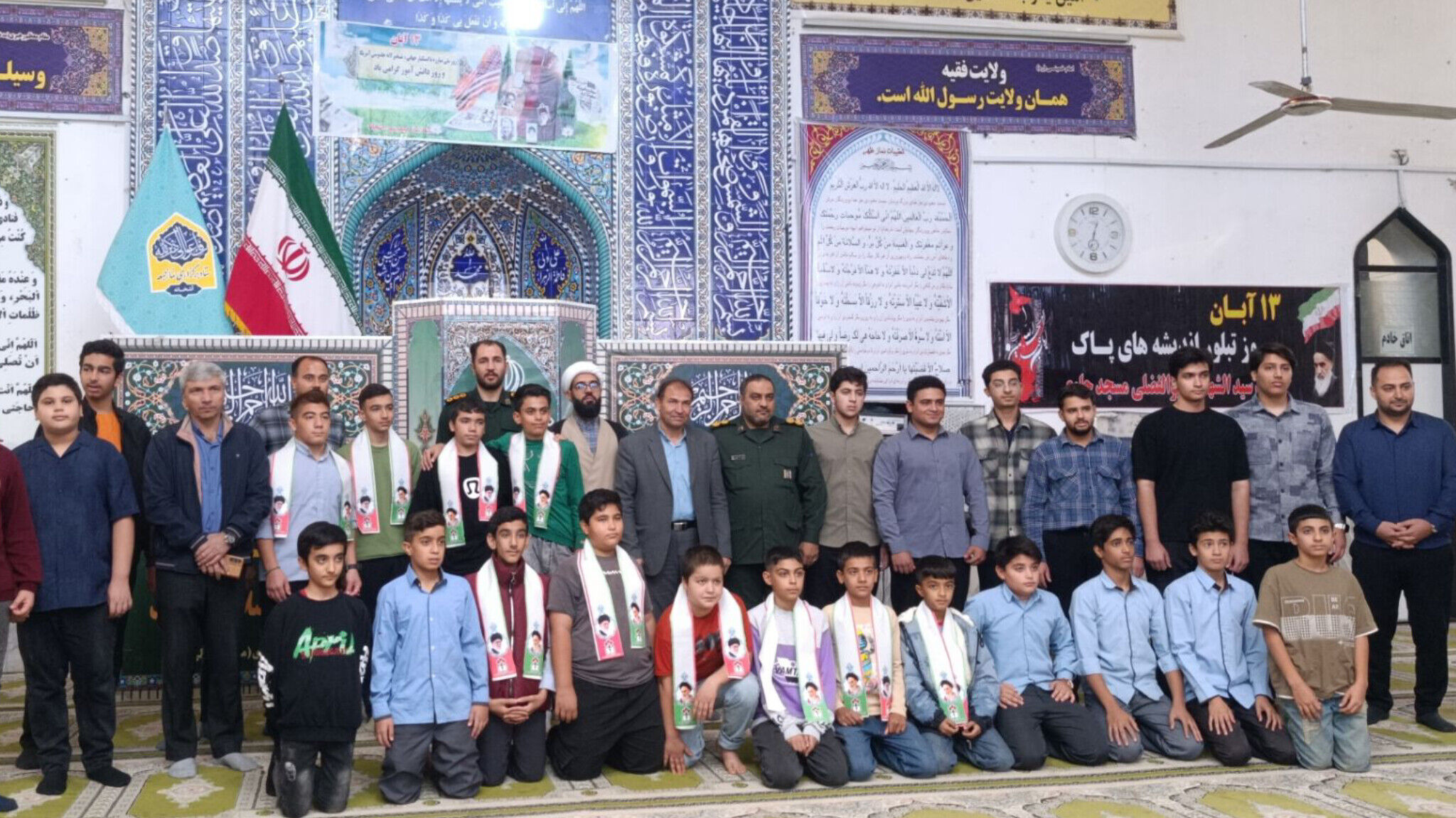  نماز جمعه این هفته آشخانه با محوریت هفته بسیج دانش‌آموزی