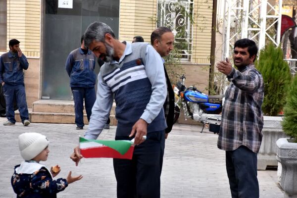 نمایشگاه دستاوردهای انقلاب دانش‌آموزان صدرا در ابرکوه