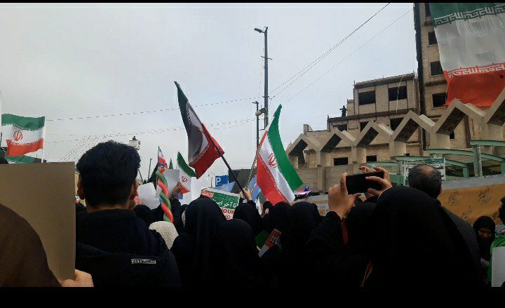 حضور پرشور مردم مشهد در راهپیمایی ۲۲ بهمن؛ جلوه‌ای از اتحاد و همبستگی ملی