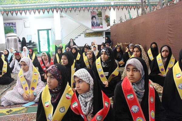 دومین روز از خلوت مومنانه دانش‌آموزی
