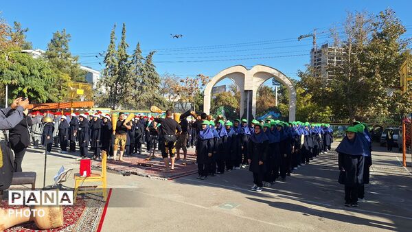  انتخابات ورزشی دبیرستان آرمینه مصلی‌نژاد