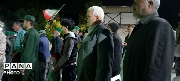 شکوه بصیرت  مردم ولایت مدار شهر بار برای دفاع از وطن 