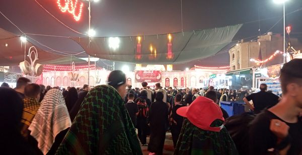 حضور پر شور مردم امام حسینی در پیاده روی اربعین