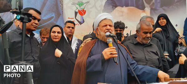 تشییع پیکر مطهر شهیده فاطمه طاهری فرد 