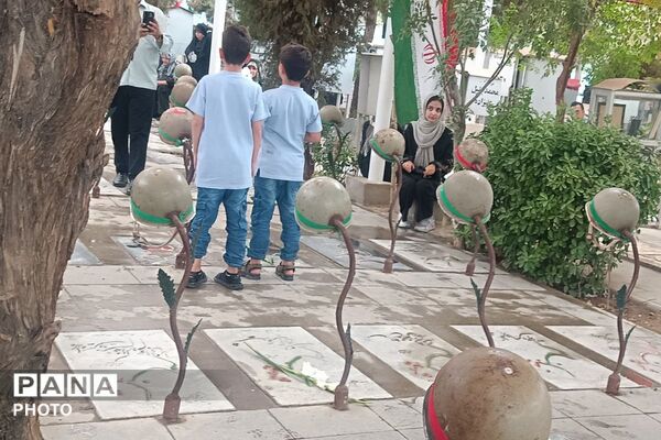 شهدای تهران شب‌های جمعه میزبان مردم با غیرت ایران 