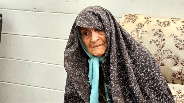 ادای احترام خبرنگاران پانا به مقام شهید جلال اقبال در چهل وششمین دیدار با خانواده شهدا