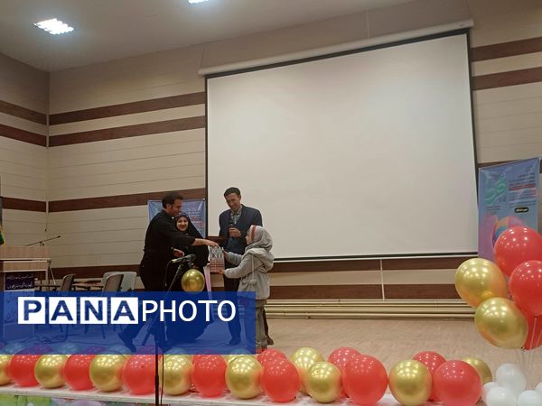 جشنواره فرهنگی- هنری فردا در شهرستان ایوان