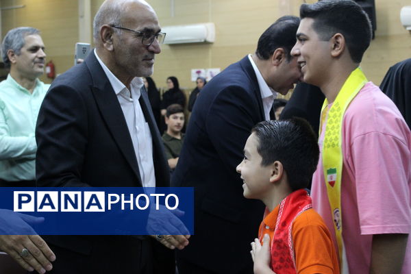 رونمایی از سرود سازمان دانش‌آموزی یزد با حضور نماینده ولی فقیه در یزد