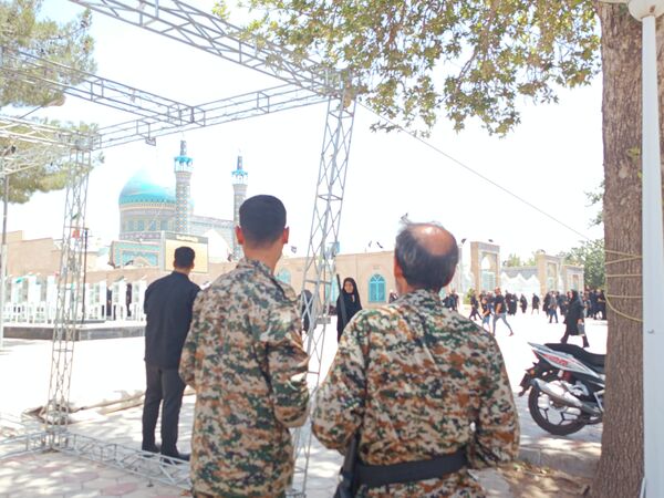 فرشتگانی که مهربانانه خدمت می‌کنند 