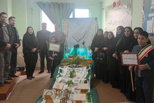 برپایی نمایشگاه قرآن و عترت در ناحیه دو شهرری 