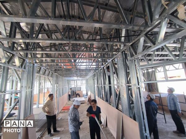مدرسه شش‌ کلاسه در حال ساخت روستای «قلعه‌نو» کلات به کارگاه بزرگ خدمت تبدیل شد