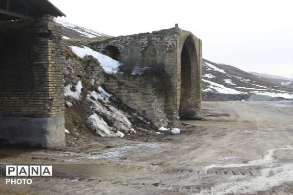 بازدید مسئولان ملی و شهرستانی از کاروانسرای تاریخی گدوگ 