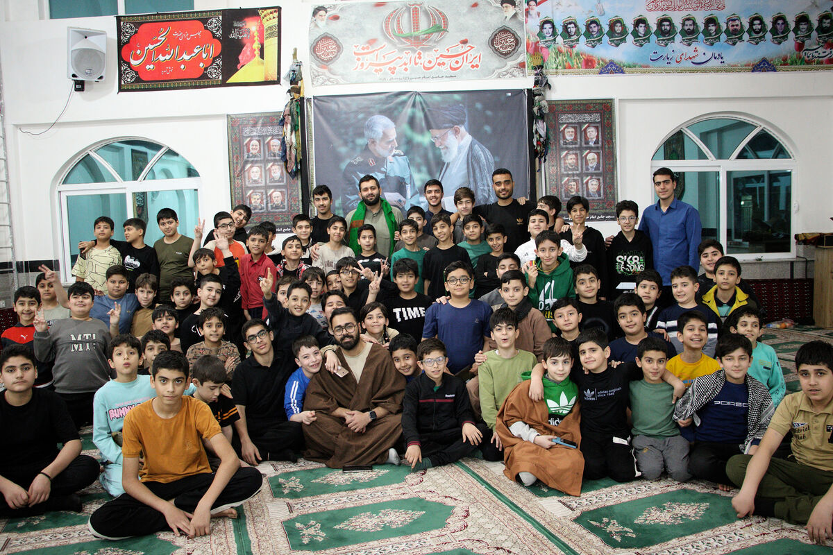 روایتی از اعتکاف دانش‌آموزی پسرانه در مسجد جامع امام حسین(ع) روستای زیارت