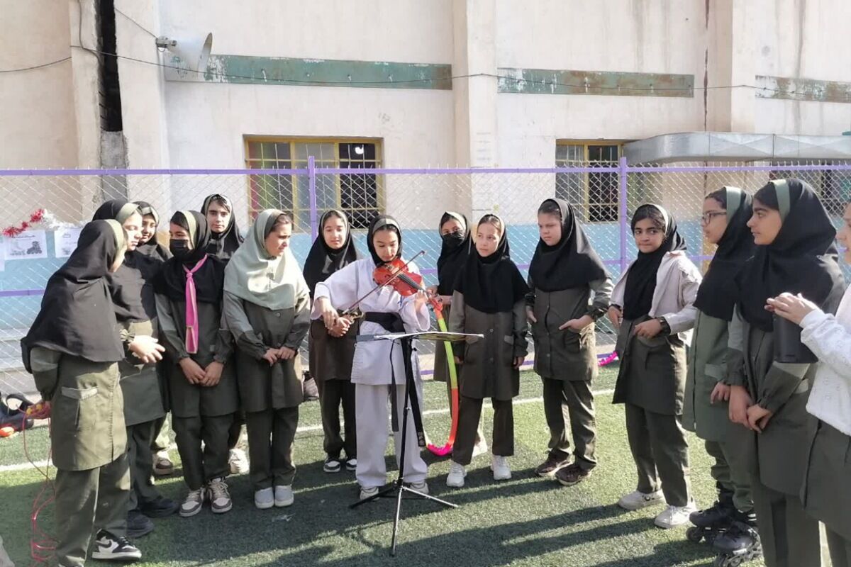  ایستگاه‌ نشاط و شادی در دبستان رضوان