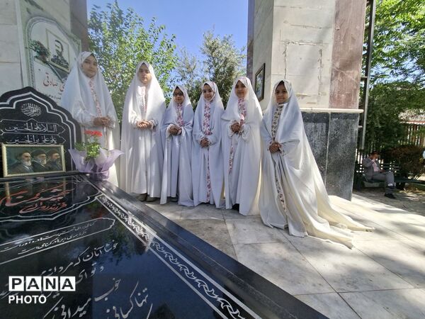 طنین اندازی سرود دختران میقات در مقتل شهید آرمان علی وردی