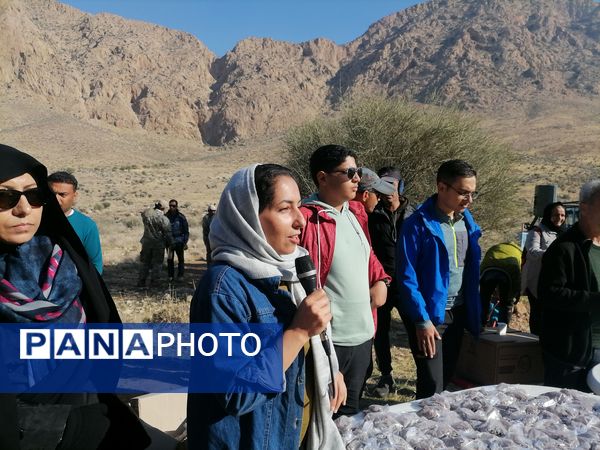 باهمت سبز، آبی شود آسمان شهرمان 