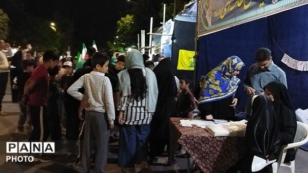 گذری بر احوالات کودکان در هشتاد و پنجمین شب از اجتماعات مردمی حسینیه امام خمینی نیشابور 