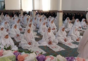 جشن تکلیف دانش‌آموزان شهر گرماب