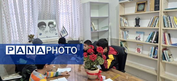 هم اندیشی انجمن خبرنگاری پسران کانون لقمان کاشمر