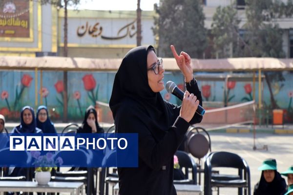 هفته تربیت‌بدنی با شور و انرژی در دبیرستان شاهد مرضیه 