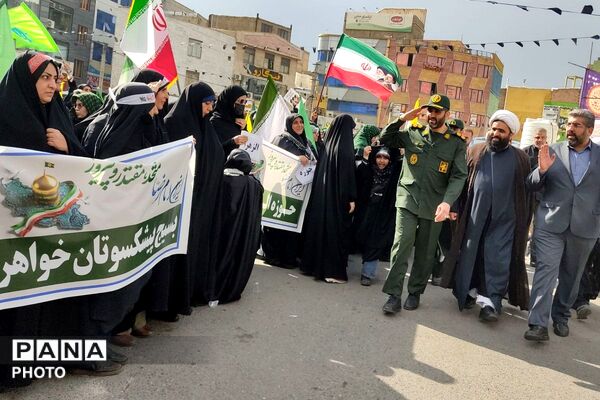 طنین لبیک به ایران امام‌رضایی؛ تجلی وحدت مدیران و بسیجیان در رزمایش بزرگ اقتدار