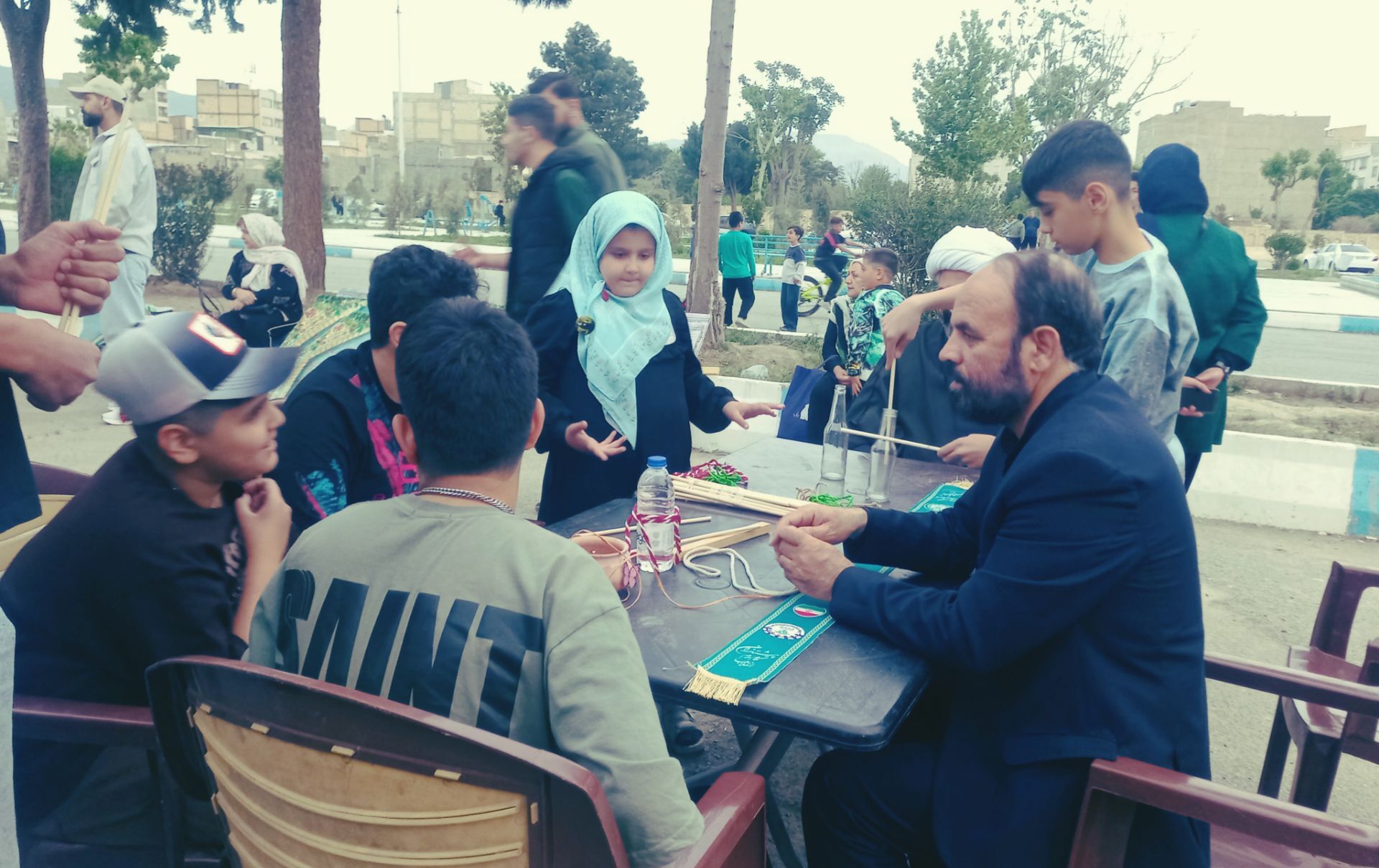 حضور مسئولین استان البرز از پاتوق «نوجوانان مبارز» سازمان دانش آموزی ناحیه ۴ کرج