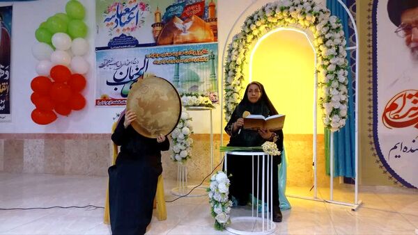 جشن میلاد منجی؛ تجلی نور امید