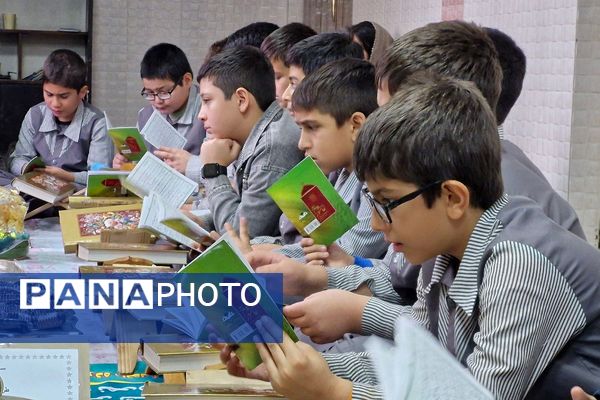 یلدای مهدوی در دبستان بانو ابوالوفا ناحیه دو شهرری 