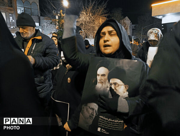حضور ملت غیور بجنورد در شهرستان بجنورد  پی شهادت رهبر انقلاب 