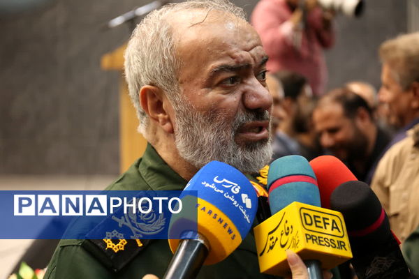 مراسم تکریم و معارفه فرمانده سپاه استان قم