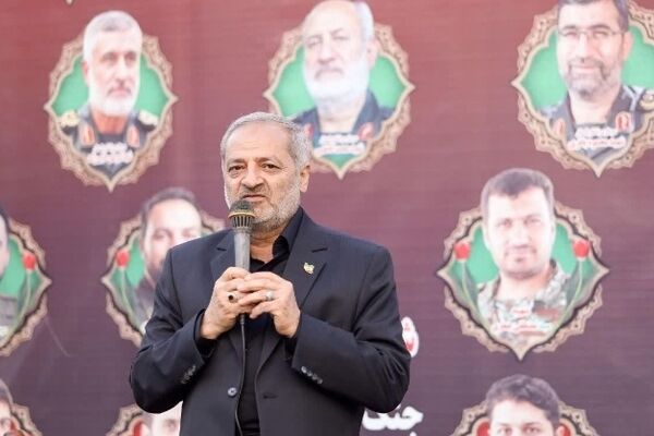 پاسداشت خانواده‌های شهدا، صیانت از هویت و سرمایه معنوی انقلاب اسلامی است