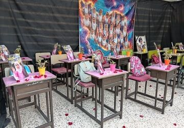 آیین نواختن زنگ مهر در دبیرستان علامه طباطبایی مشهد