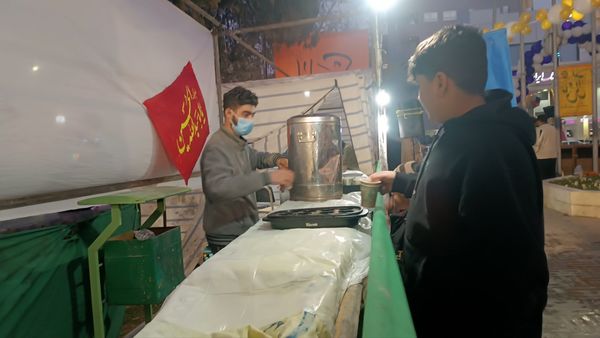 موکب های پذیرایی در جشن خیابانی مهر علوی کاشمر