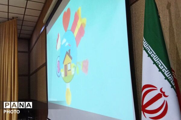  نخستین همایش پیشگیری از آسیب‌های اجتماعی ویژه اولیای دانش‌آموزان در قدس