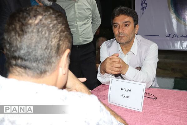 میز خدمت مدیران ارشد بخش کهریزک در تجمعات مردمی شبانه