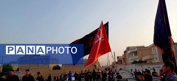 تاسوعای حسینی مکتب ایثار وآزادگی 