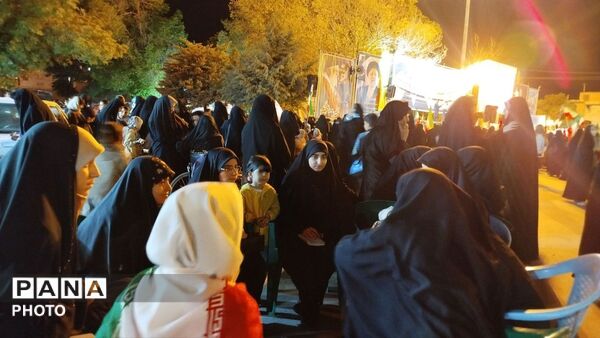 نجوای وفاداری در نورآباد؛ شب نود و سوم تجلی عشق به رهبری